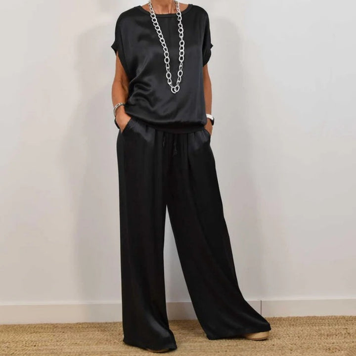 Rita™ Elegant Two-Piece Set | Flowing Blouse and Wide-Leg Pants